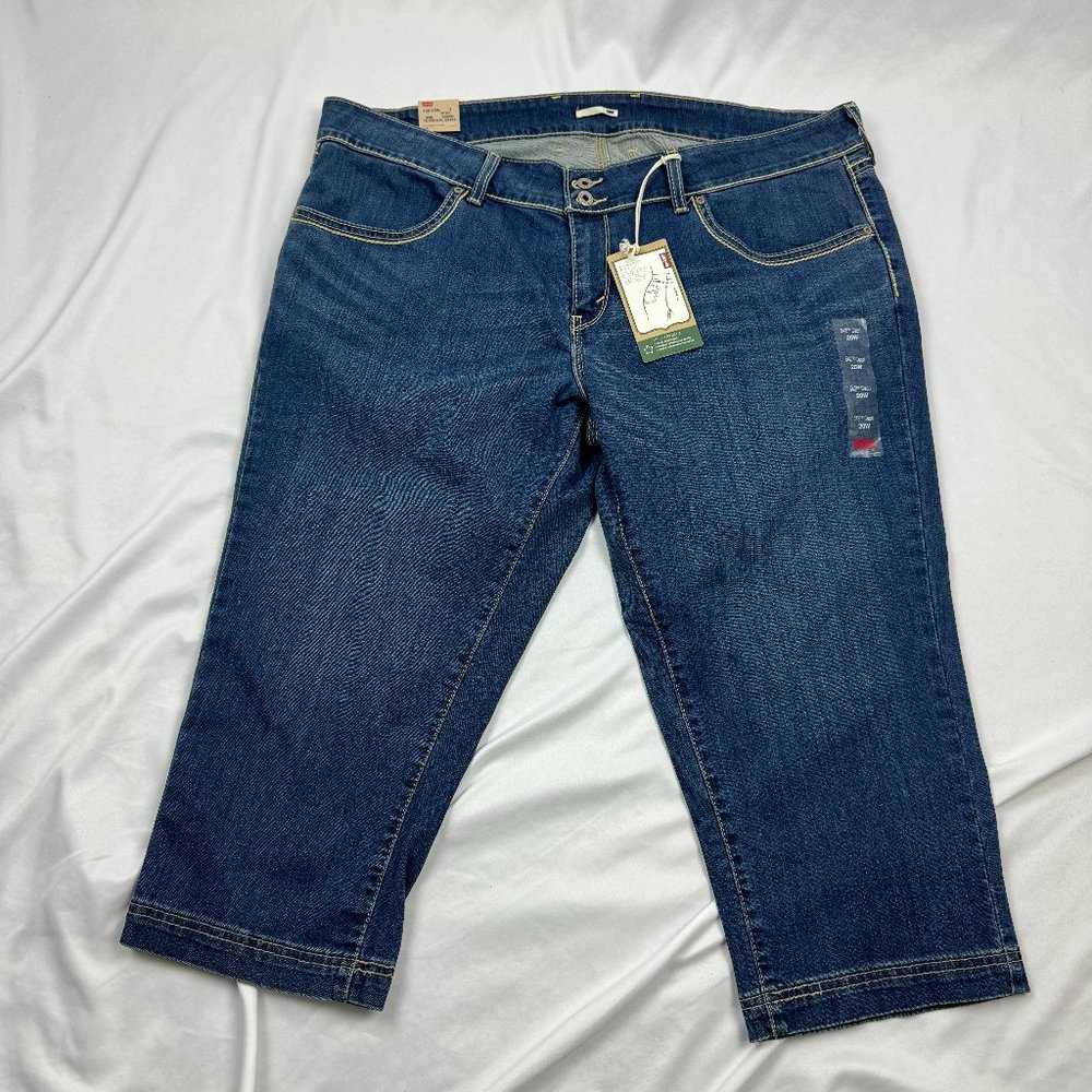 NWT Levi’s 542 Jeans Relaxed Fit Dark Wash Stretch Plus Size 20W Women